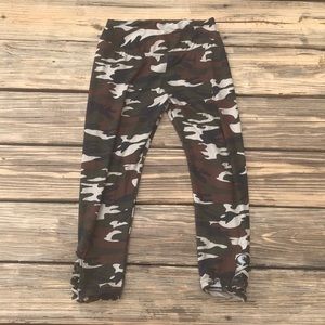 Camo leggings